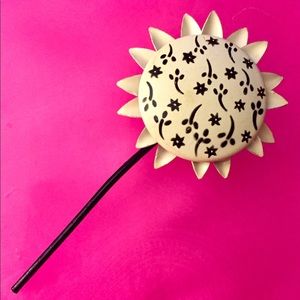 Vintage Black/white Flower Brooch 4.25 inch